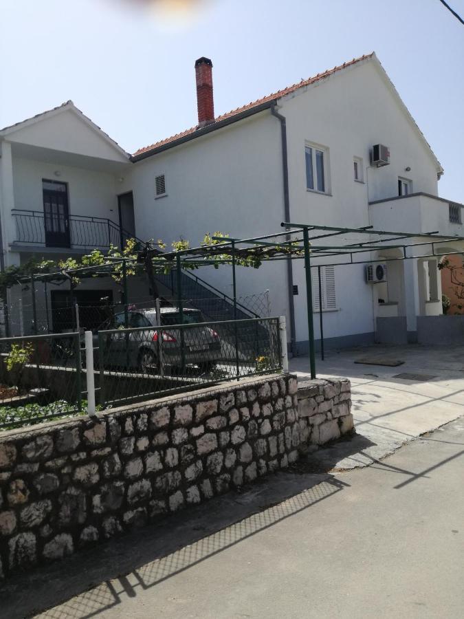 Apartmani Lukacic Biograd Na Moru Zewnętrze zdjęcie